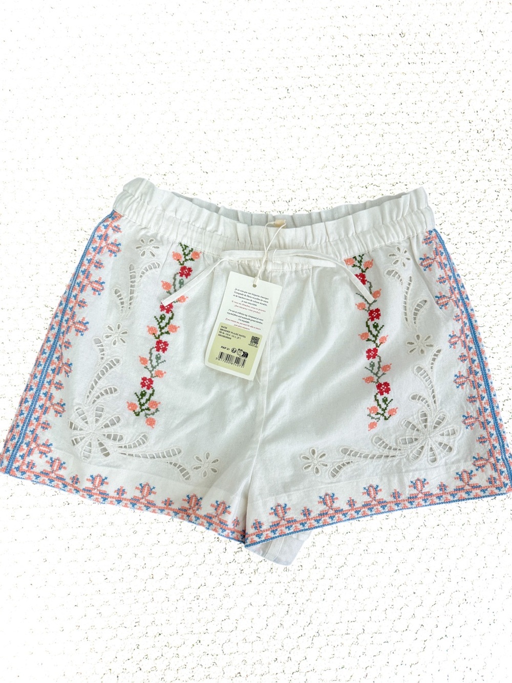 Sezane Math Short Placed Pastel Embroidery Womens Size 4 NWT - Picture 3 of 9